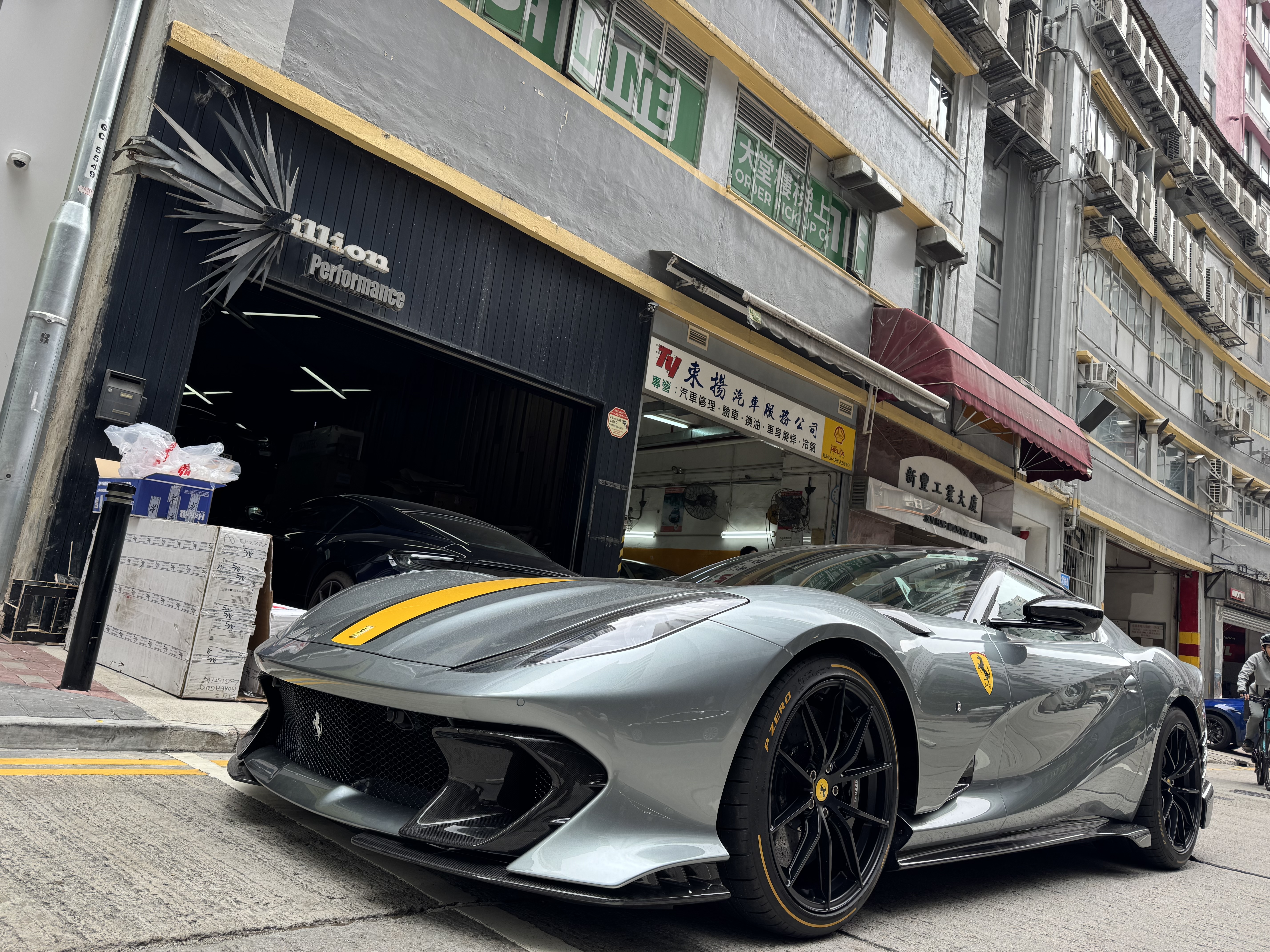 Ferrari 812 Competizione Aperta 到港！！